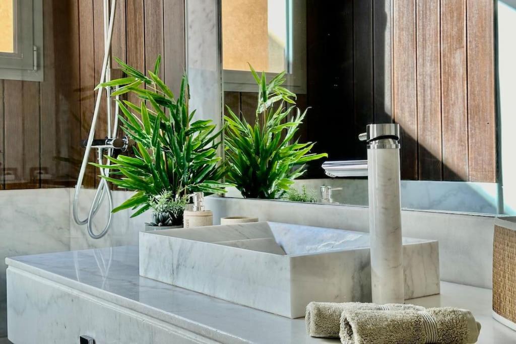 Apartment Luxury Living/terrace/pool Marrakesh