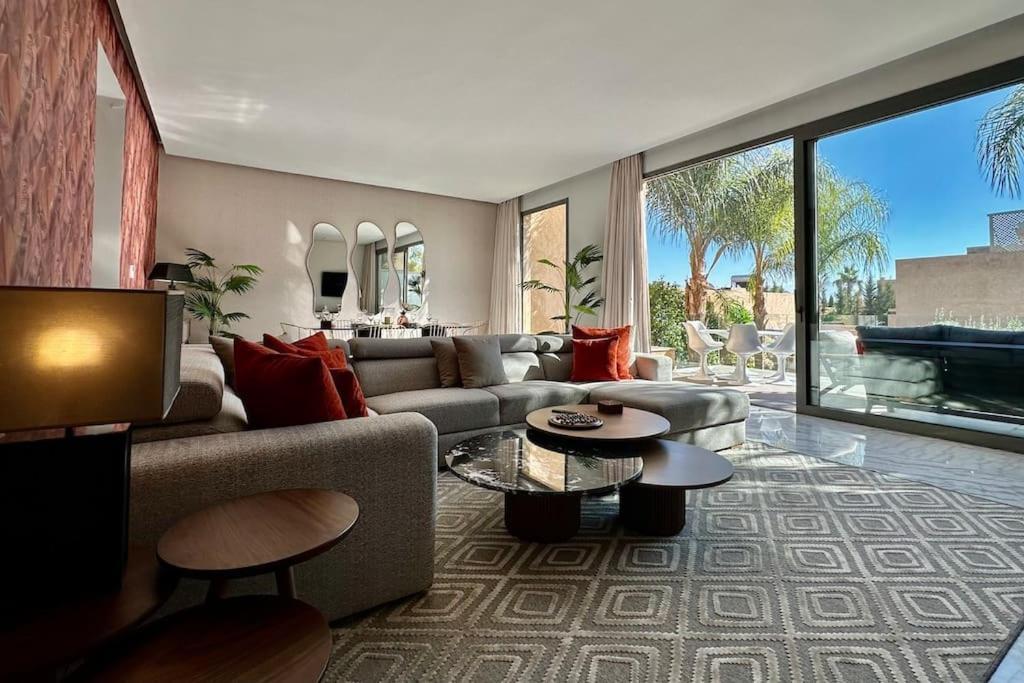 Luxury Living/terrace/pool Appartement *
